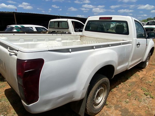 ~/upload/Lots/156391/AdditionalPhotos/qls5syvrzc564/WhatsApp Image 2025-10-22 at 12.48.09_ada760a5_t600x450.jpg